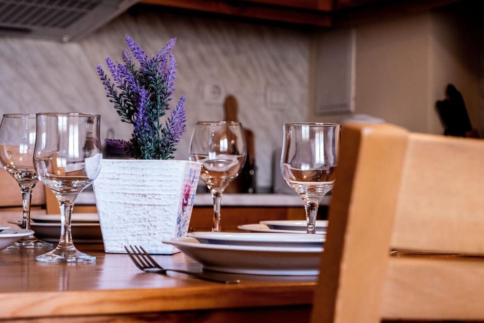 Communal lounge/ TV room, Drinks