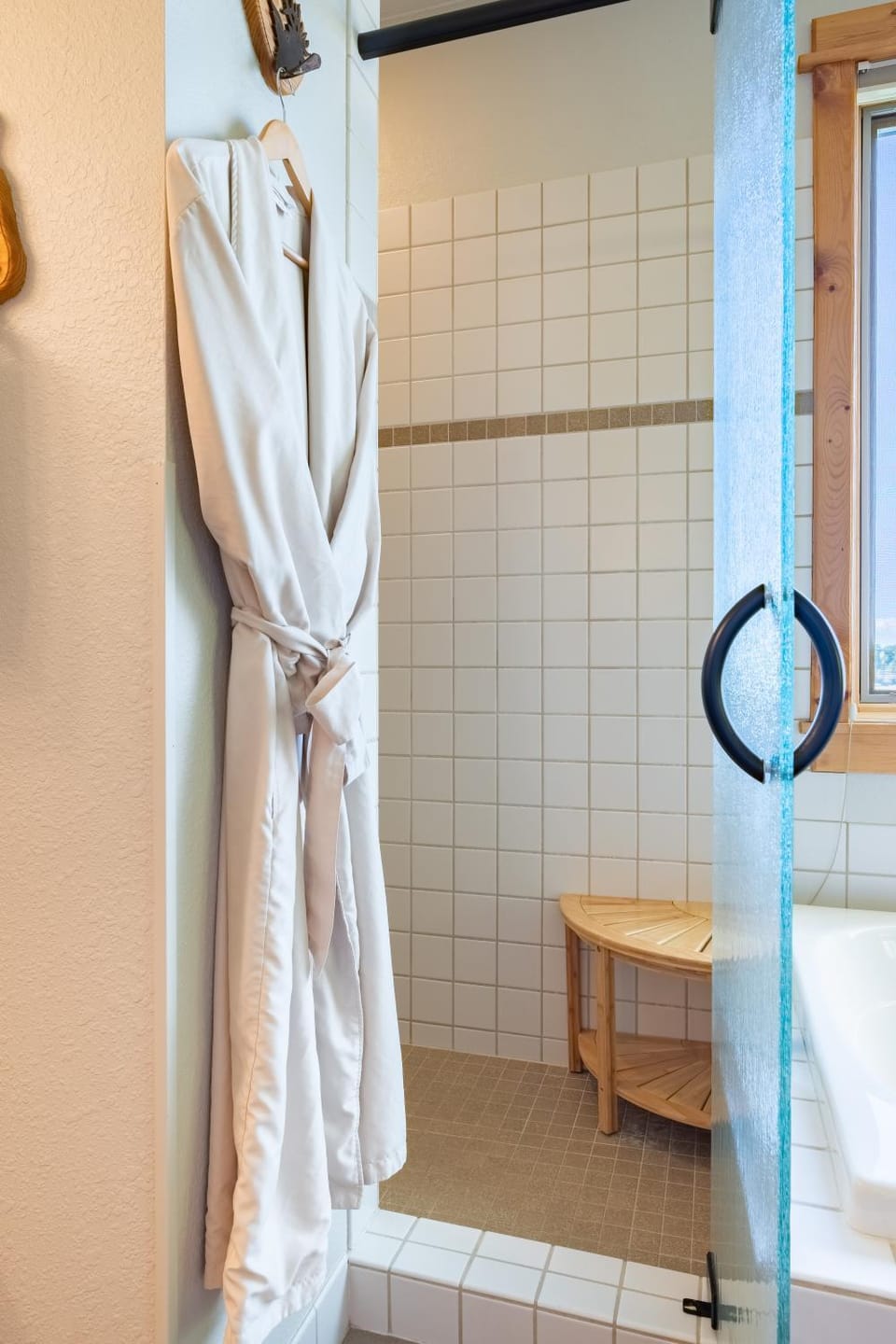 Shower, Bathroom, towels