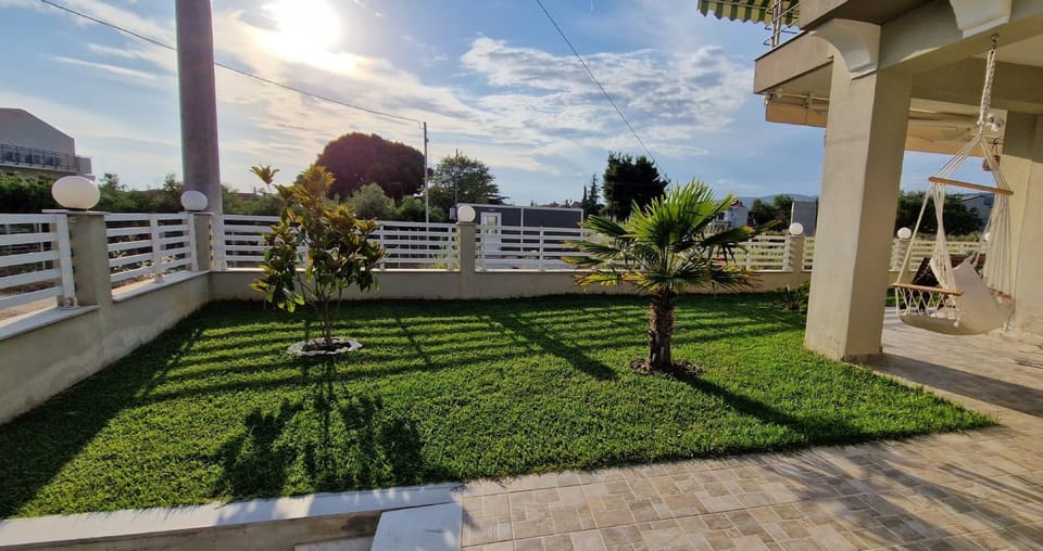 Patio, Patio, Garden