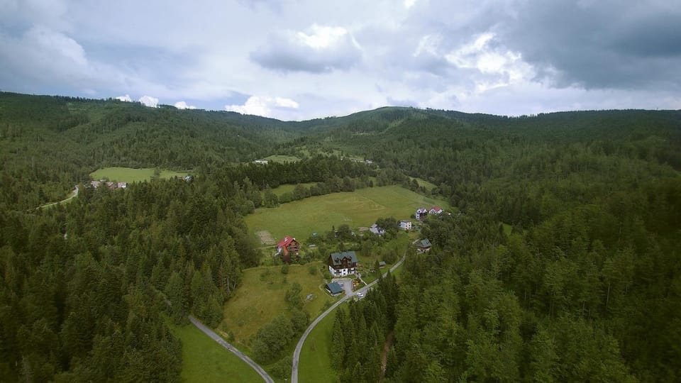 Neighbourhood, Natural landscape, Bird's eye view, Mountain view
