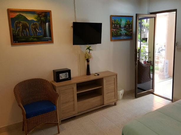 TV and multimedia