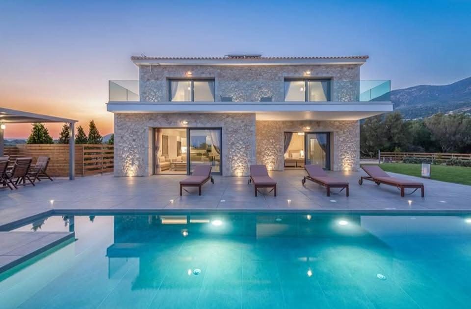 Kefalonia Stone Villas - Villa Petros Kefalonica Villa in Cephalonia