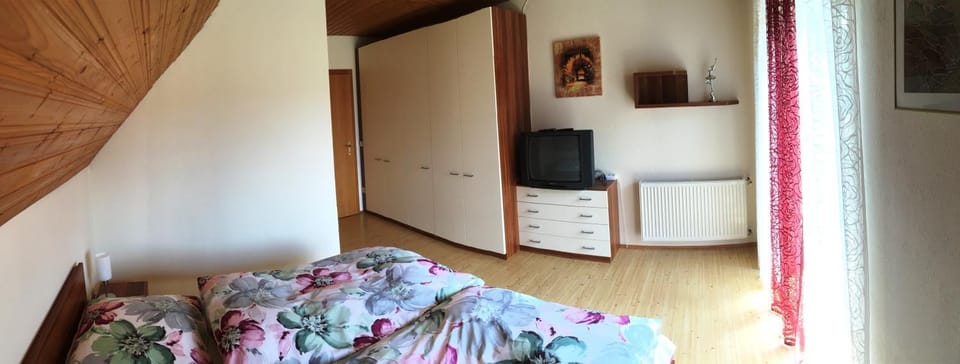 Pferdehof Hölzl vlg. Blickner Apartment/Zimmer/Quartier Apartment in Spielberg
