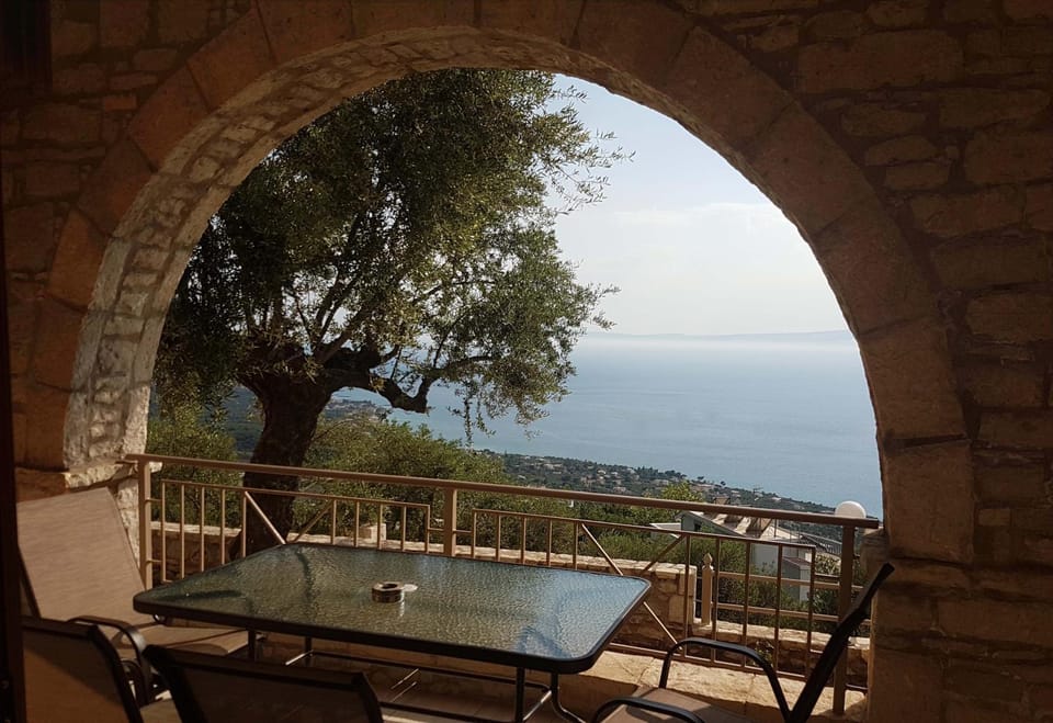 Natural landscape, Balcony/Terrace, Sea view