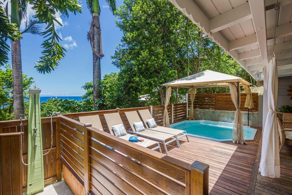 Balcony/Terrace, Garden view, Pool view, Sea view