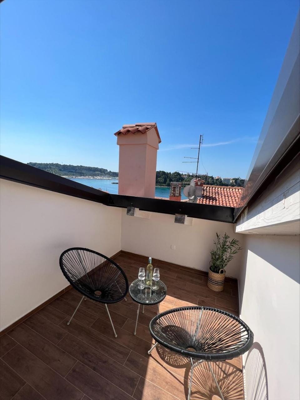 View (from property/room), Balcony/Terrace, Sea view