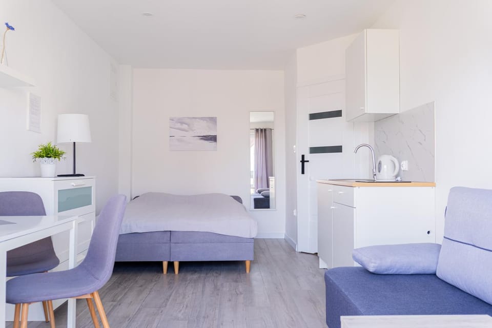 Bed, Kitchen or kitchenette, Photo of the whole room