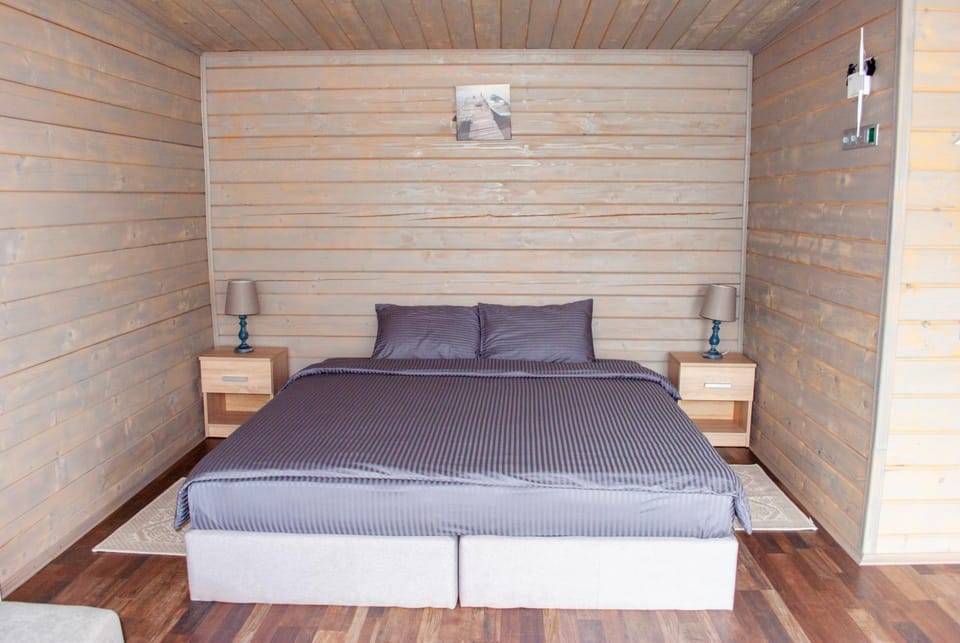 Kaniv Fish Club Apartment hotel in Ukraine