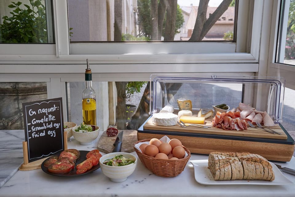 Food and drinks, Breakfast, Buffet breakfast