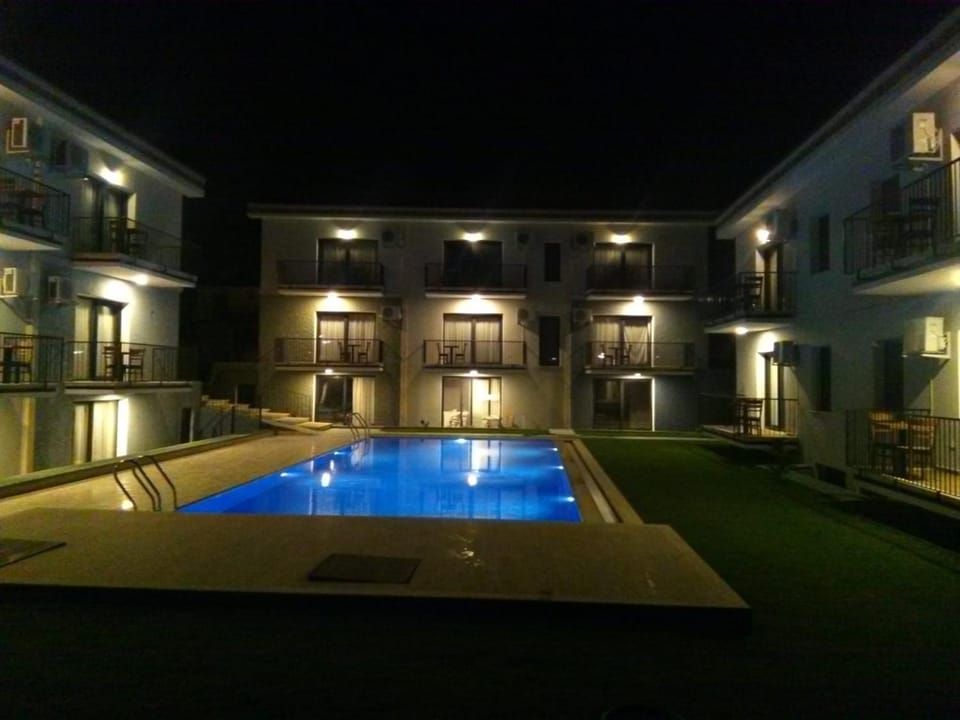 Karyada Hotel Hotel in Alaçatı