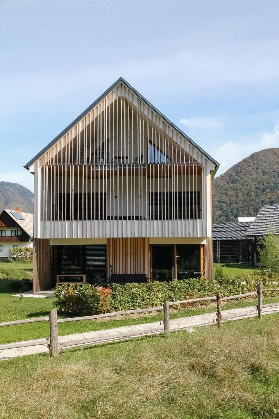Property building, Day