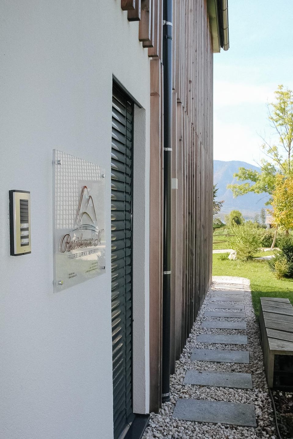 Property building, Facade/entrance