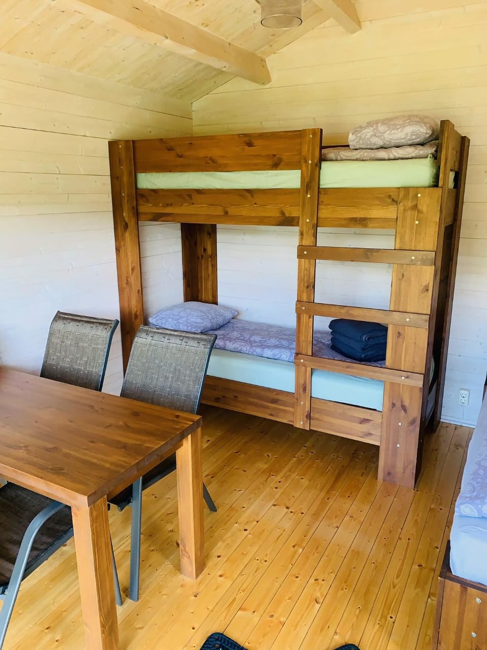 bunk bed