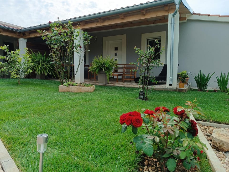 Schatzi 1 Apartment in Šibenik-Knin County, Croatia