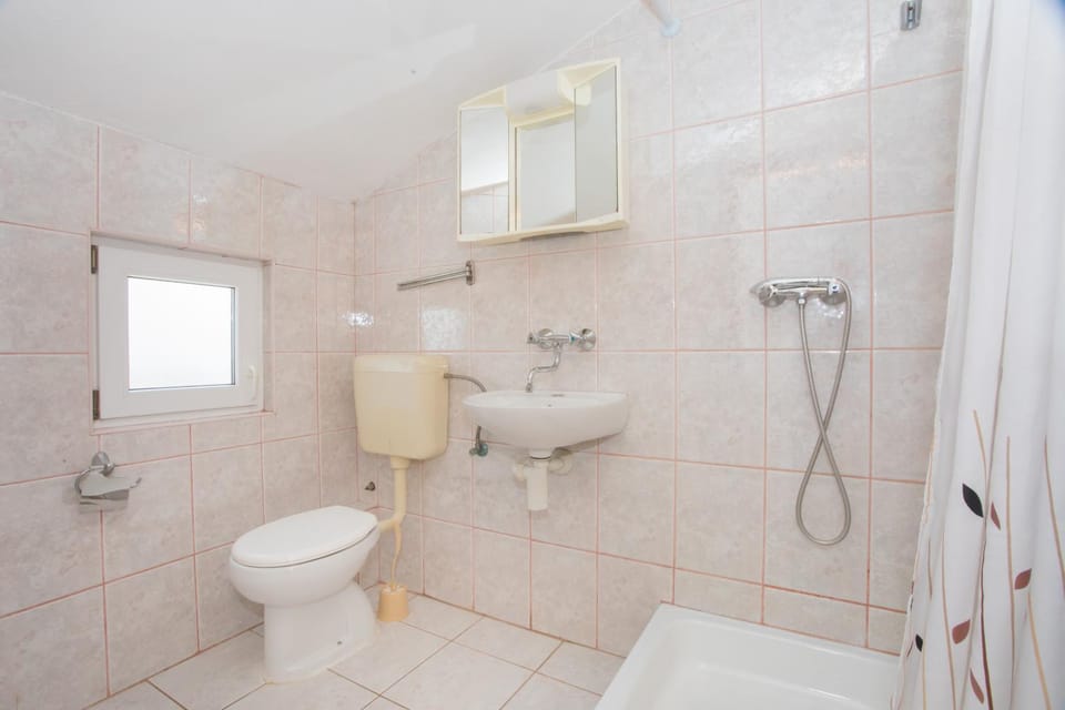 Apartmani Jarak Apartment in Šibenik-Knin County, Croatia