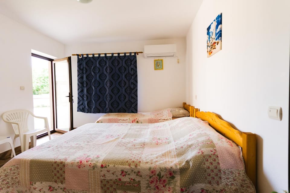 Casa Leahu Bed and Breakfast in Constanța County