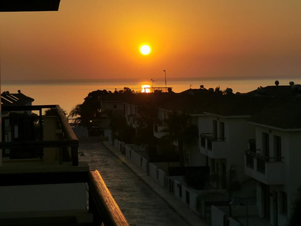 Balcony/Terrace, Sunrise