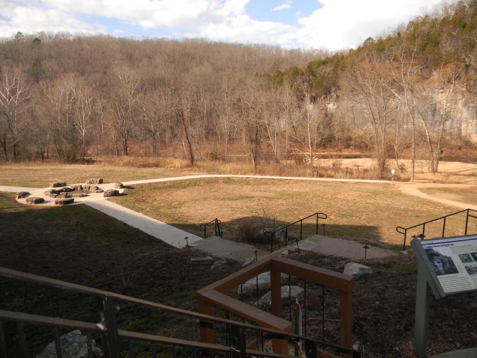 Echo Bluff State Park Lodge and Cabins Cabin in Current River