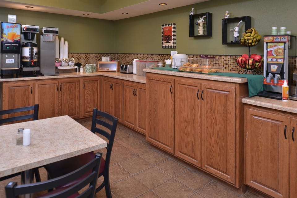 Cottonwood Inn and Conference Center Inn in Sioux City