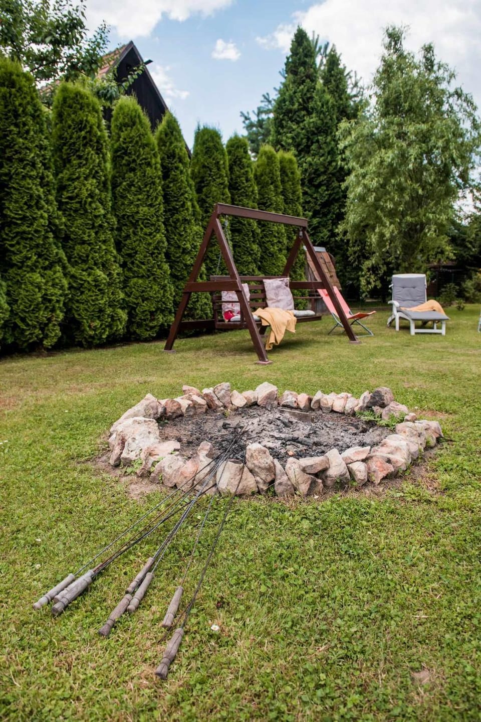 Day, Natural landscape, Children play ground, Garden, Evening entertainment, Evening entertainment