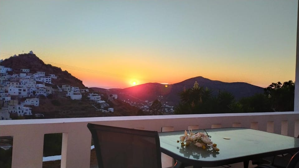 LIKNO'S Ios island Resort Apartment in Decentralized Administration of the Aegean