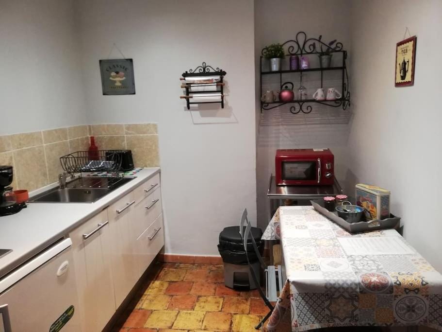 Studio ensoleillé, typique centre historique, wifi Apartment in Aix-en-Provence