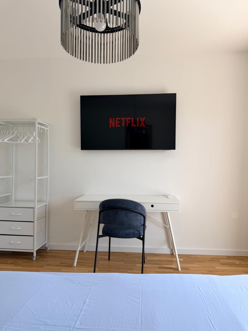 TV and multimedia, Bedroom, wardrobe