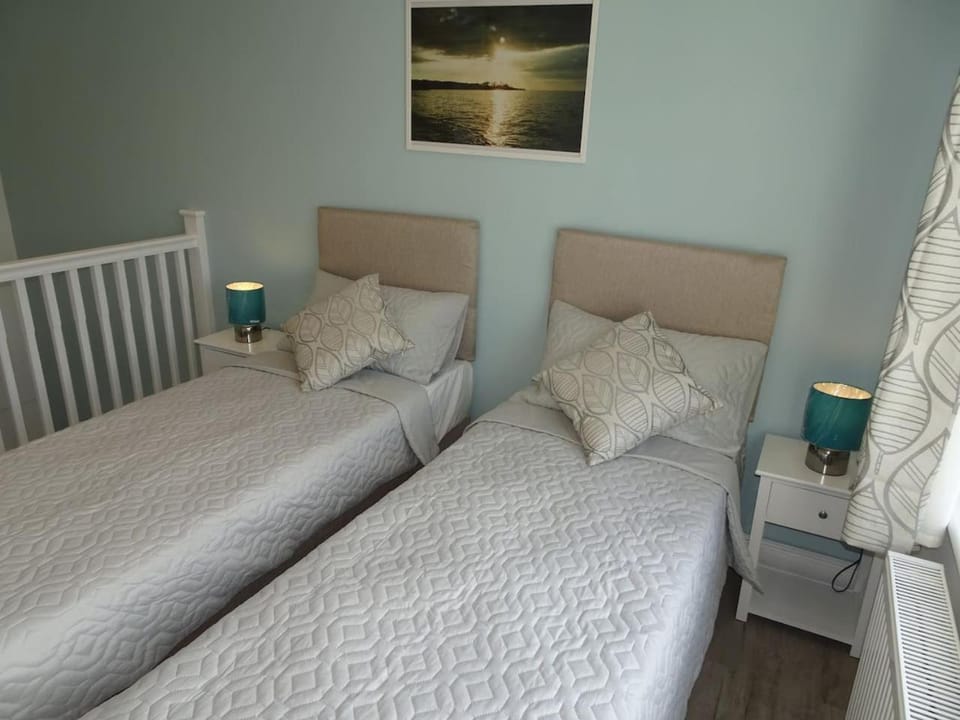 The Whiteways Apartment in Bristol
