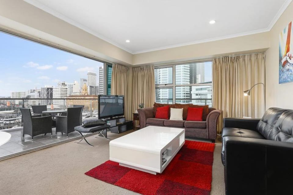 Princes Wharf Waterfront 2 Bedrooms Apartment Viaduct CBD Apartment in Auckland