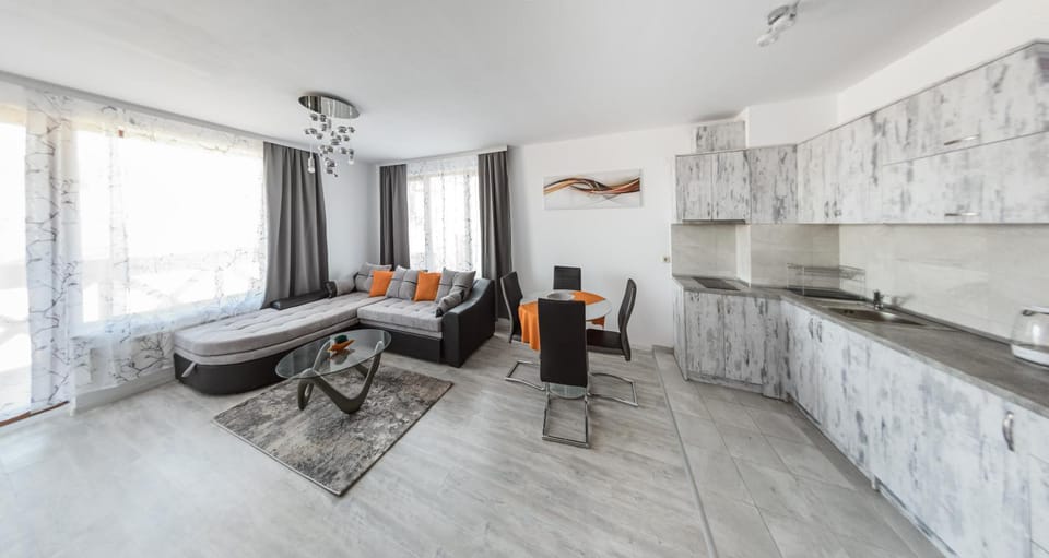 NEXT TO GONDOLA Stylish and Charming apartment Apartment in Bansko