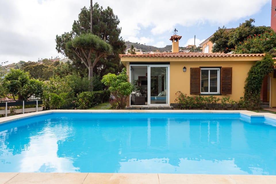 Property building, Pool view, Swimming pool
