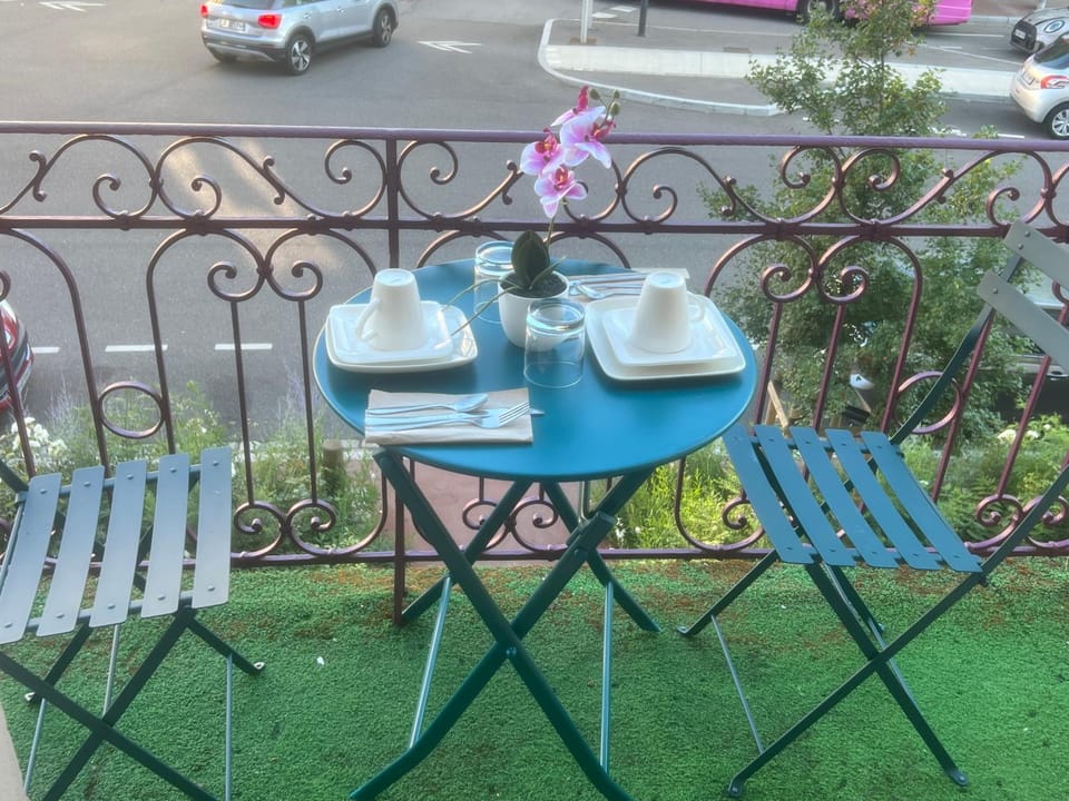 Day, View (from property/room), Balcony/Terrace, Dining area, Breakfast, Continental breakfast, Buffet breakfast