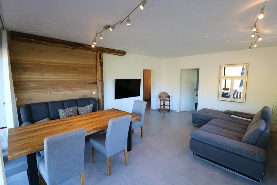 Spechtsboden C4- hochwertige Ferienwohnung mit 2 Schlafzimmer in Todtnauberg- Ski In and ski out, Feldberg Apartment in Baden-Württemberg