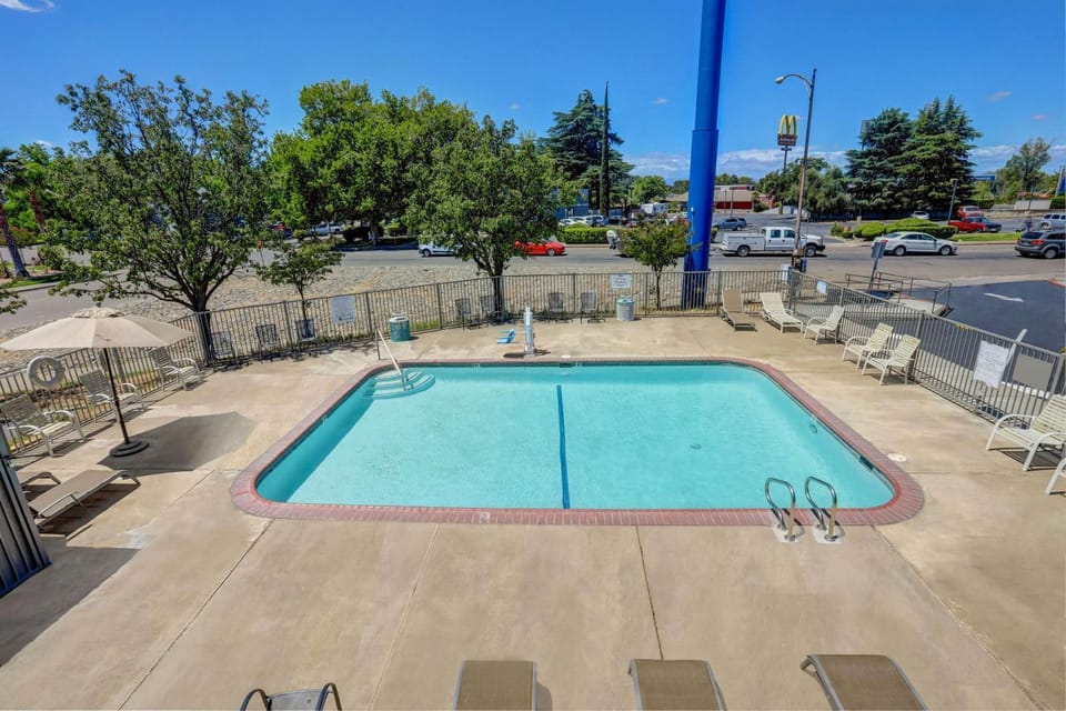 Activities, On site, Pool view, Swimming pool