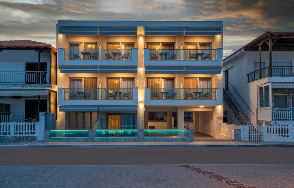 Privilege Luxury Living Apartment in Halkidiki
