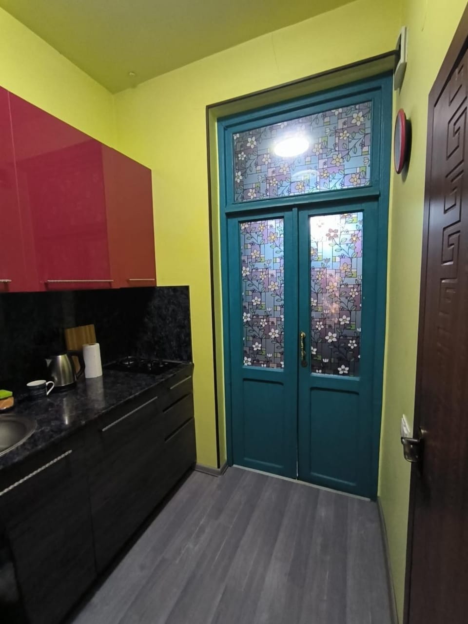 Kitchen or kitchenette, kitchen