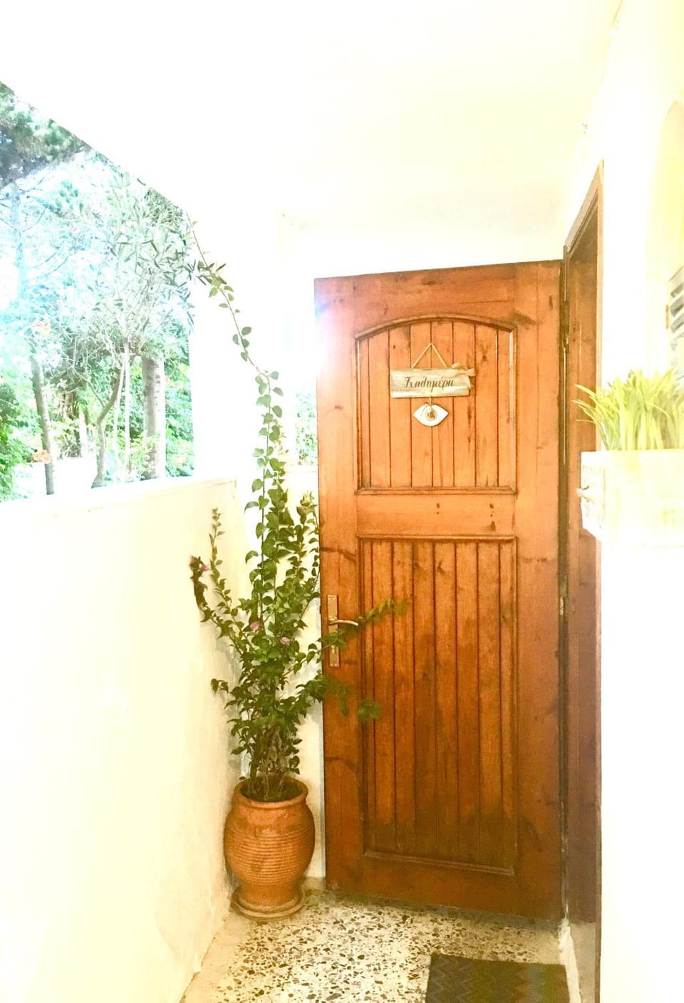 SAINT IOANNIS APARTMENTS ON THE BEACH House in Decentralized Administration of Macedonia and Thrace