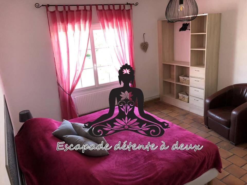 Gites de charme à Milly-La-Forêt House in Île-de-France