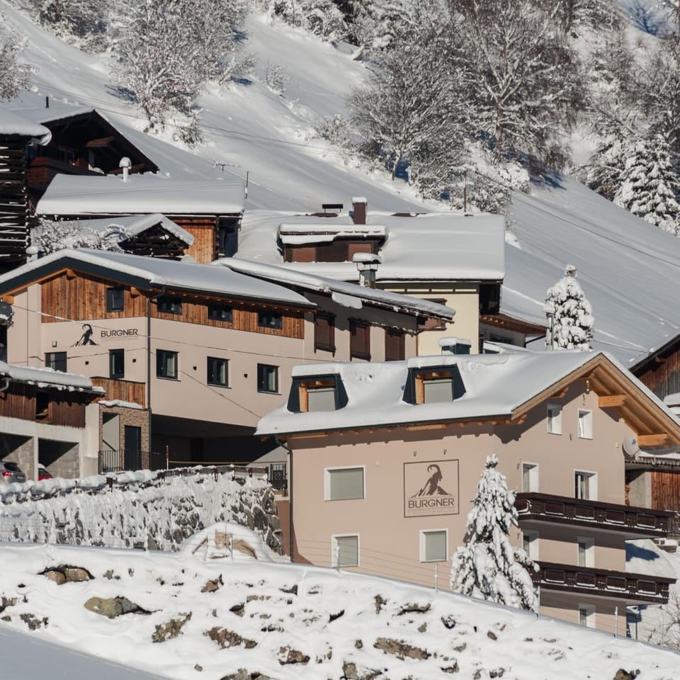Property building, Winter