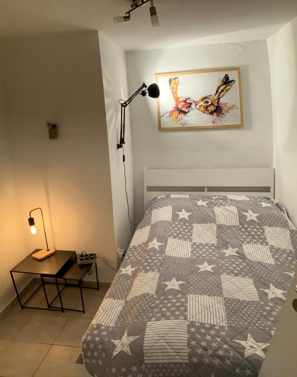 LangOhr Apartment - ruhig, tolle Lage, unkompliziert, Netflix&Prime, Wallbox Apartment in Lower Saxony, Germany