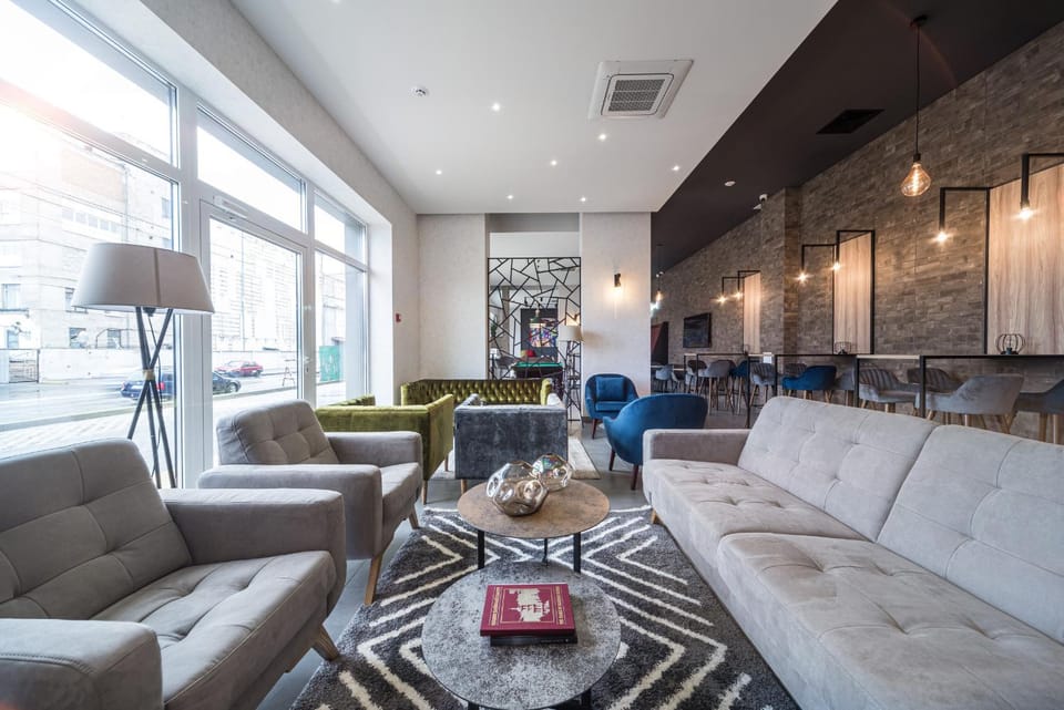 Lounge or bar, Seating area