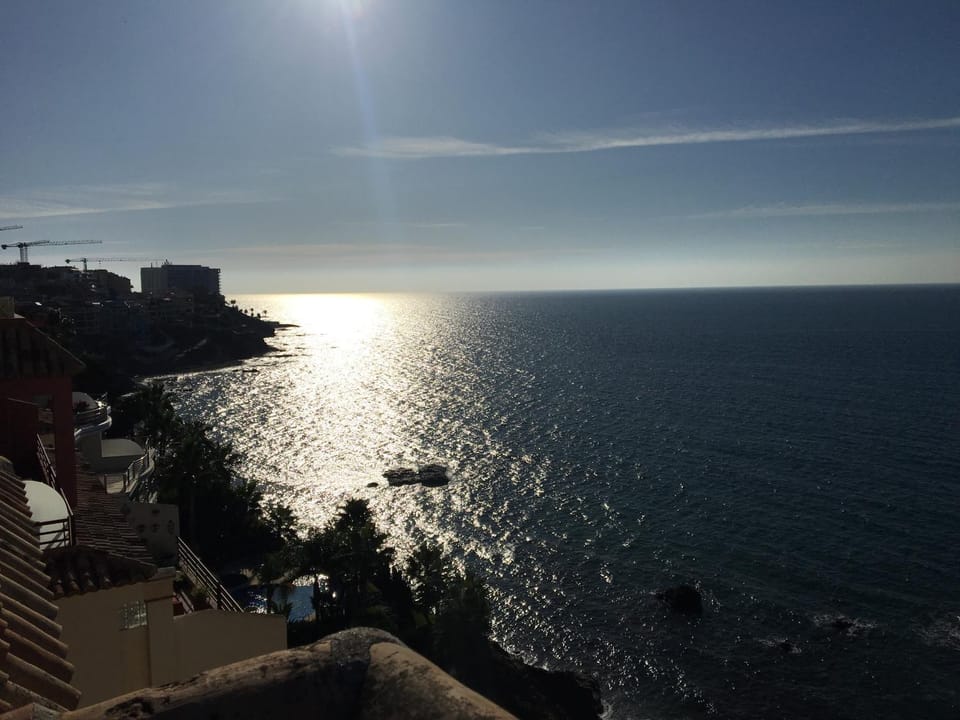 On site, Sea view, Sunrise