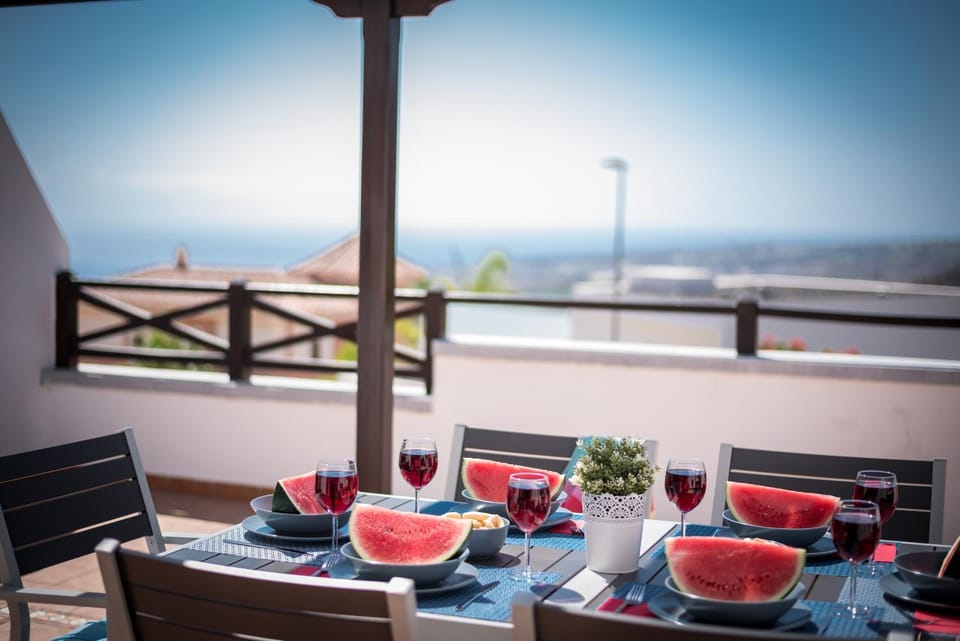 Balcony/Terrace, Dining area