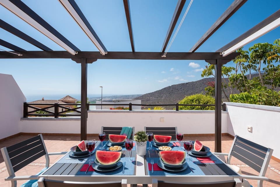 Balcony/Terrace, Dining area