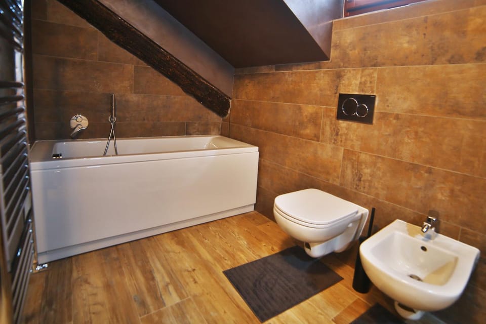 Moscova Attic Near Duomo Apartment in Milan