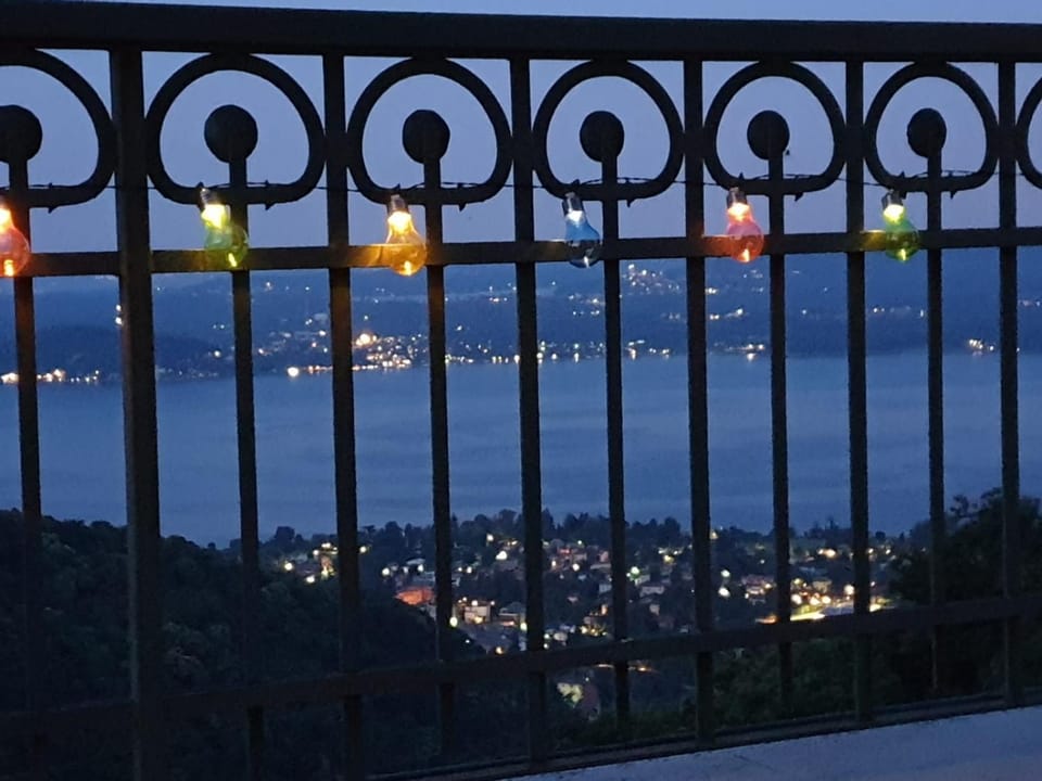 Villa Magnolia BB, Lago Maggiore (Massino Visconti, Italy) Bed and Breakfast in Canton of Ticino