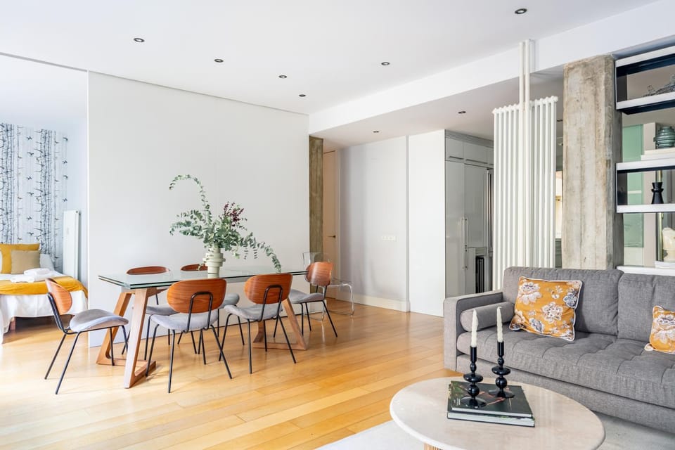 Heima Retiro Park-Ibiza Apartment in Madrid