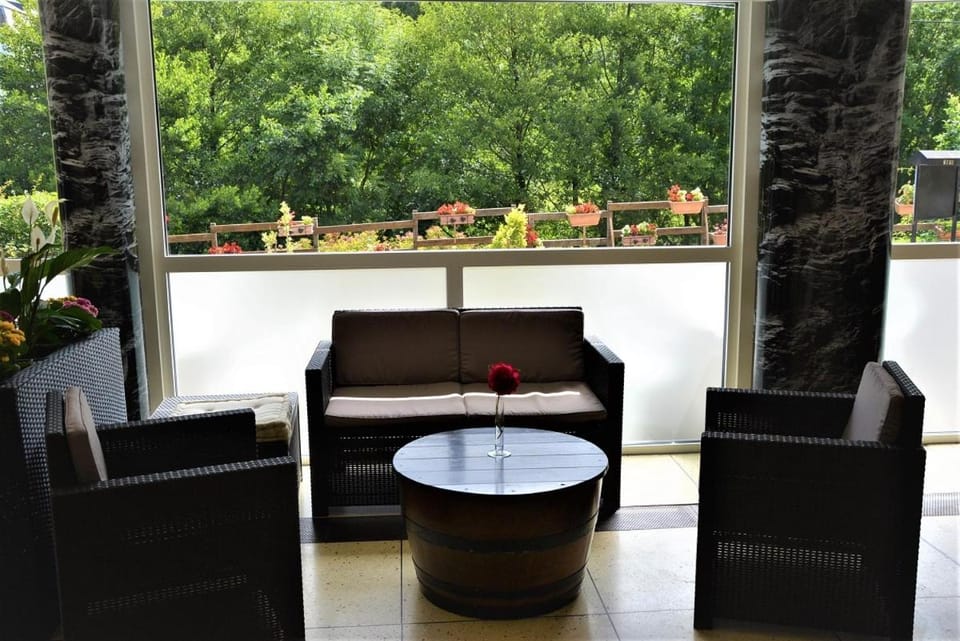 Lounge or bar