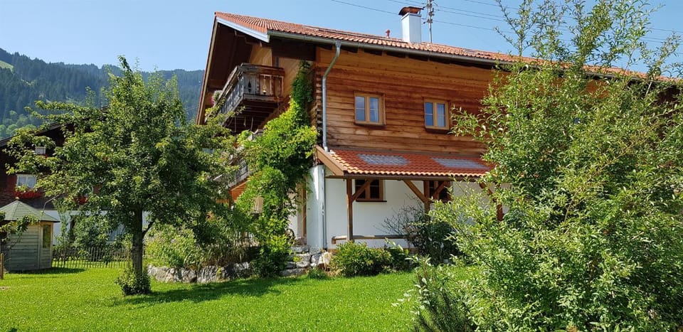 Property building, Garden