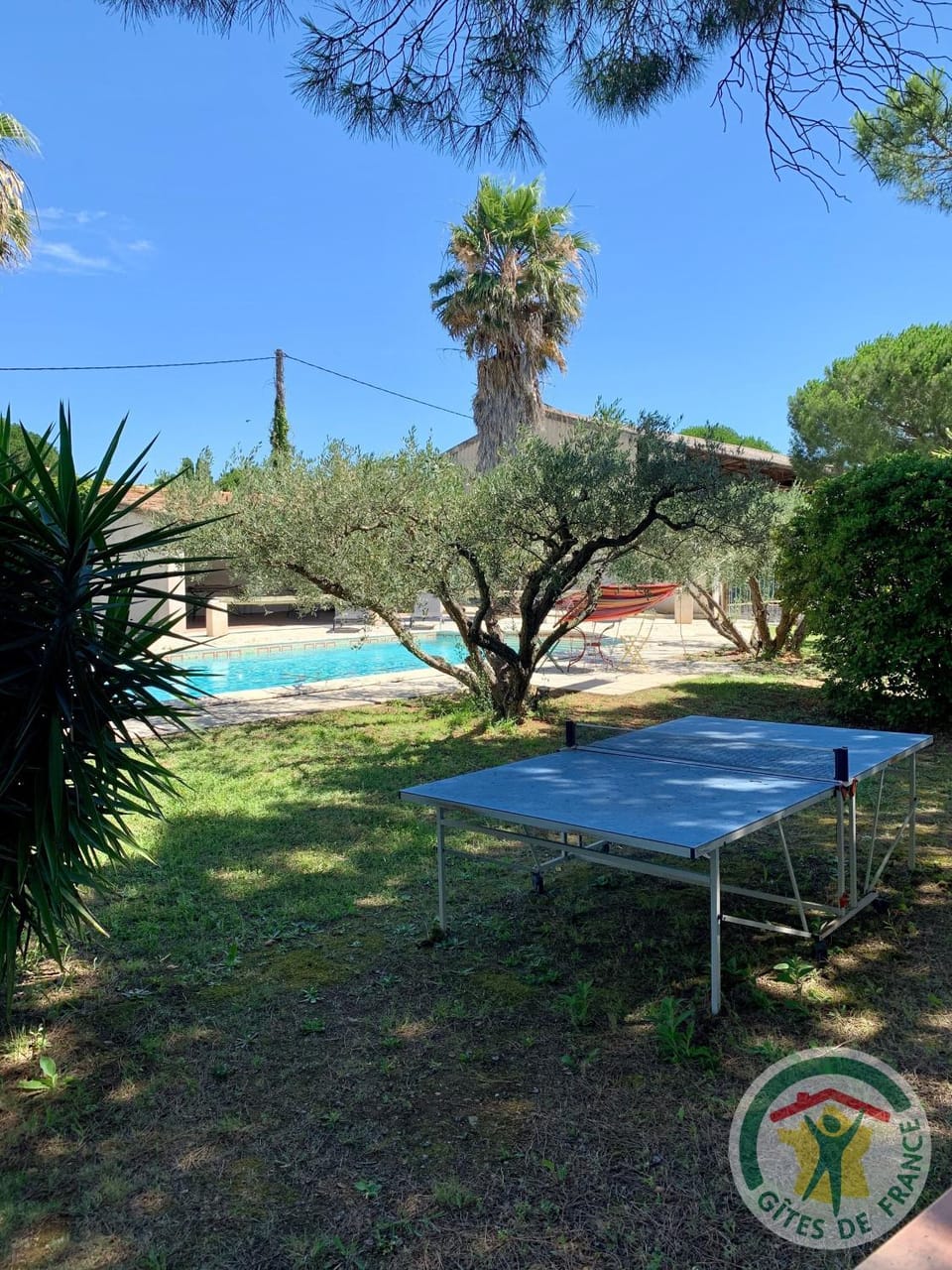 Mas de Plisset Apartment in Arles